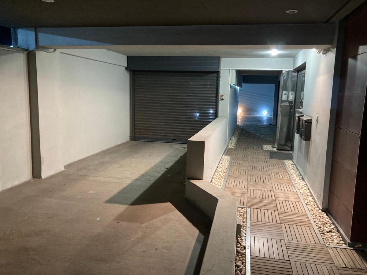 Ferienwohnung A-10 Modern & Luminous - 2Bd Athens' Party District Exterior foto